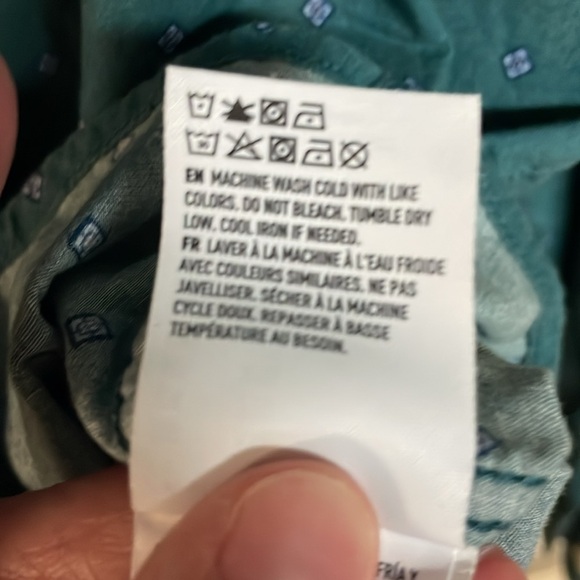 American Eagle size XXL green long sleeve button down shirt with front pocket - Picture 7 of 8